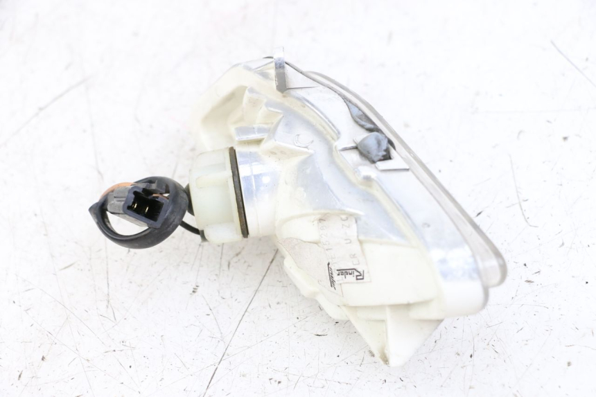 photo de LEFT FRONT TURN SIGNAL YAMAHA XMAX X-MAX 125 (2006 - 2009)