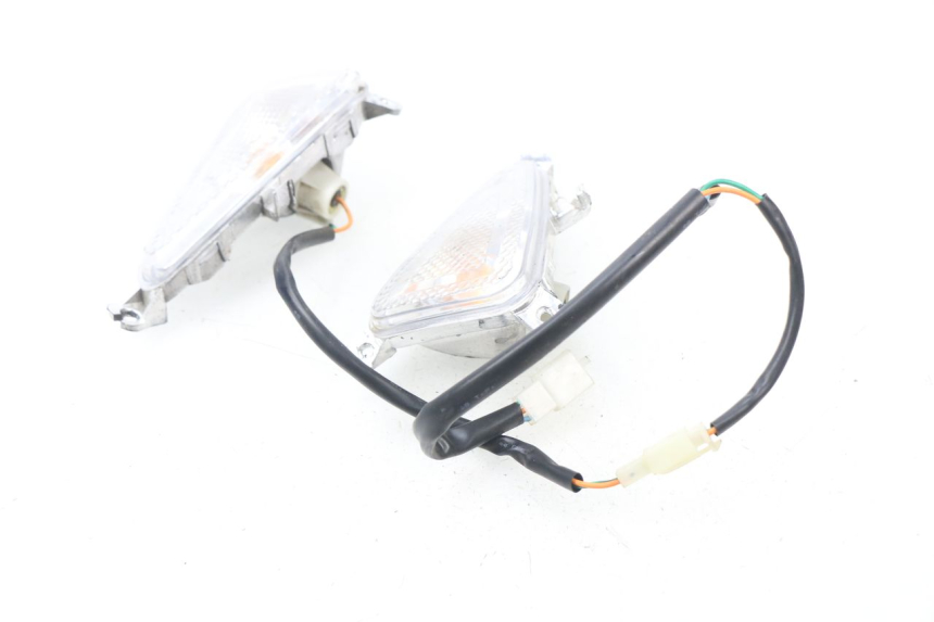 photo de FRONT TURN SIGNAL JM MOTORS MILANO 50 (2014 - 2019)