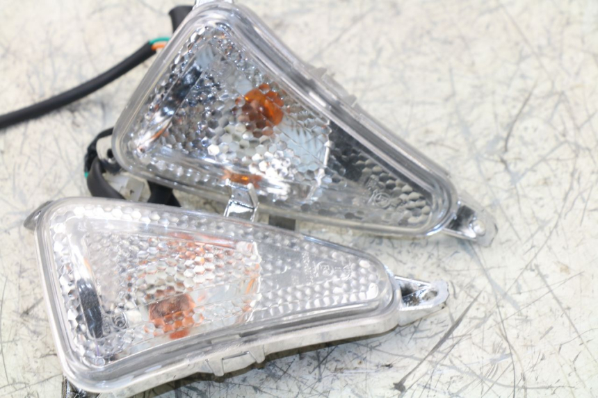 photo de FRONT TURN SIGNAL JM MOTORS MILANO 50 (2014 - 2019)