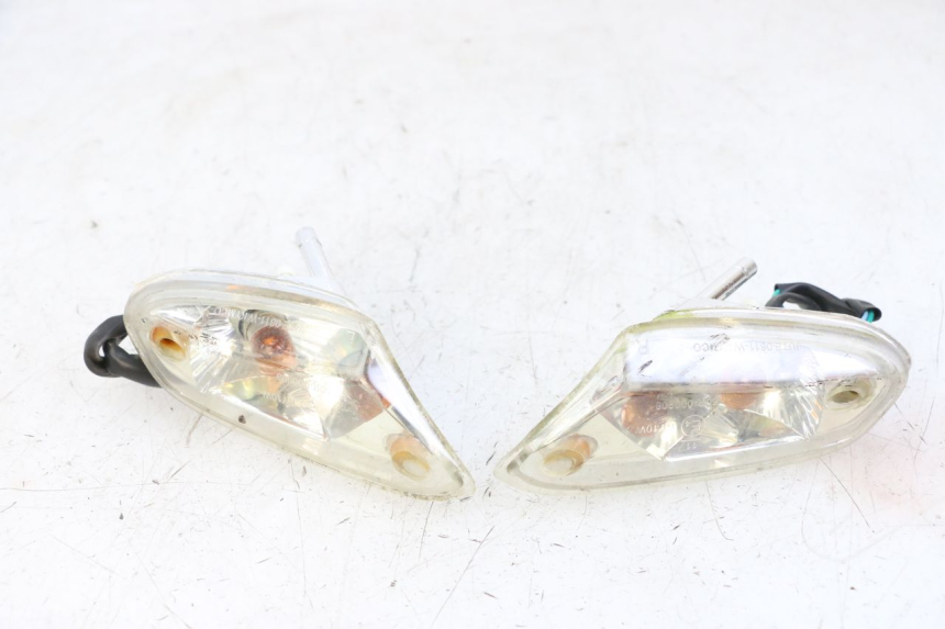 photo de FRONT TURN SIGNAL KYMCO AGILITY 4T 50 (2018 - 2022)
