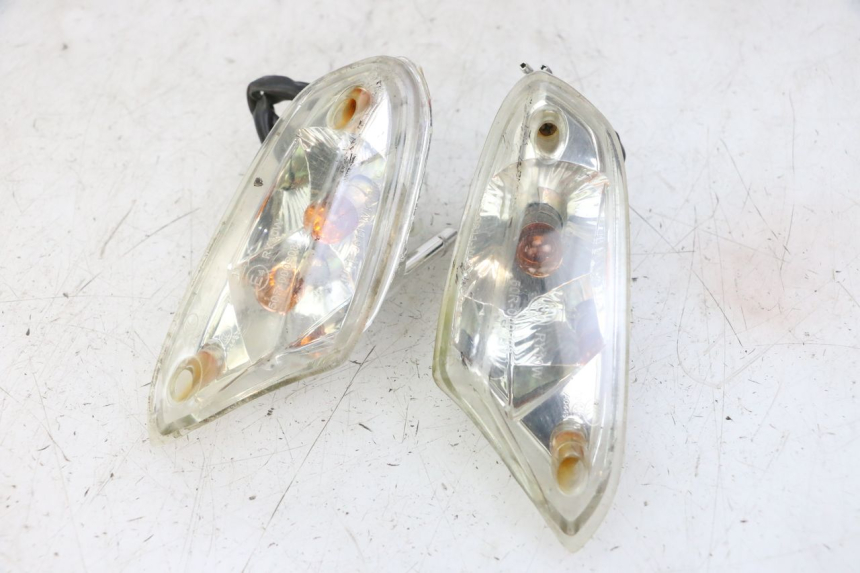 photo de FRONT TURN SIGNAL KYMCO AGILITY 4T 50 (2018 - 2022)