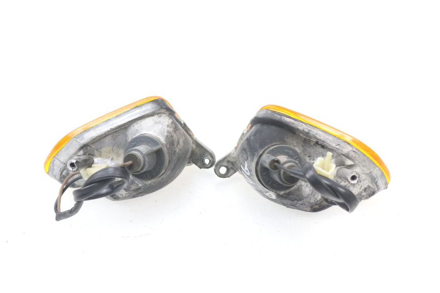 photo de FRONT TURN SIGNAL LINHAI MONARCH 125 (2003 - 2005)