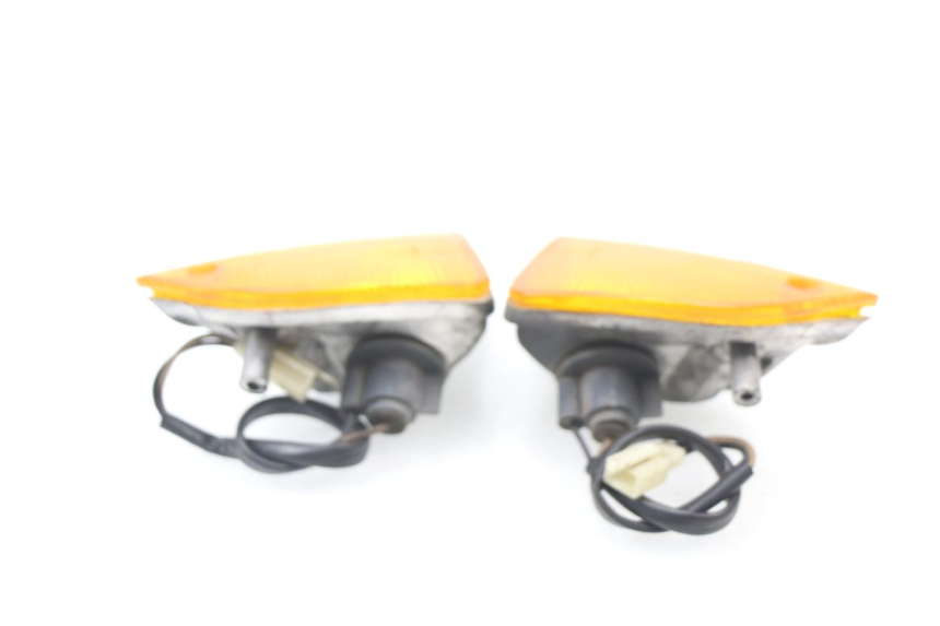 photo de FRONT TURN SIGNAL LINHAI MONARCH 125 (2003 - 2005)