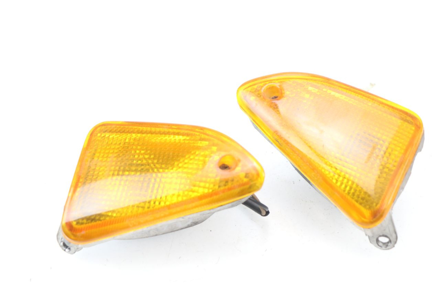 photo de FRONT TURN SIGNAL LINHAI MONARCH 125 (2003 - 2005)
