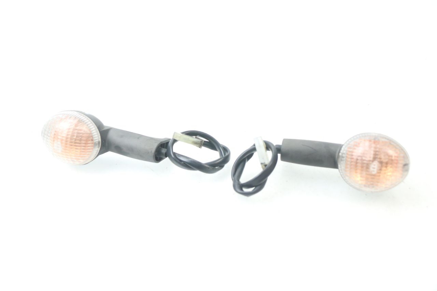 photo de FRONT TURN SIGNAL PEUGEOT LUDIX 50 (2008 - 2017)