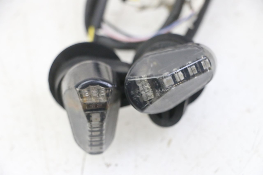 photo de FRONT TURN SIGNAL PIAGGIO MP3 500 (2011 - 2015)