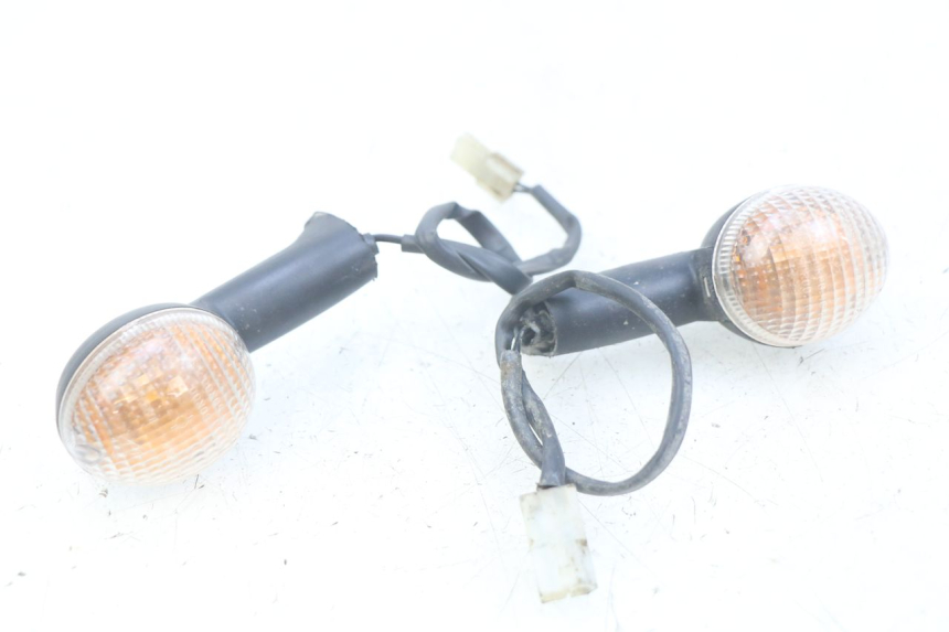 photo de FRONT TURN SIGNAL PEUGEOT LUDIX 50 (2005 - 2007)