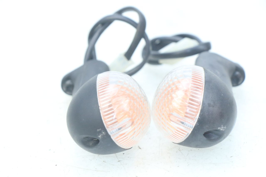 photo de FRONT TURN SIGNAL PEUGEOT LUDIX BLASTER 50 (2006 - 2014)