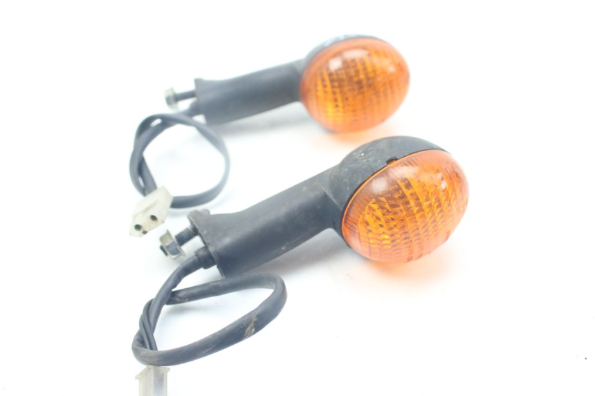 photo de FRONT TURN SIGNAL PEUGEOT LUDIX SNAKE 2T 50 (2004 - 2014)