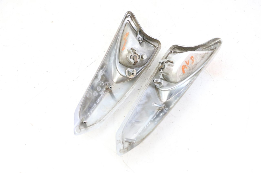 photo de FRONT TURN SIGNAL PIAGGIO XEVO - X EVO 125 (2007 - 2016)