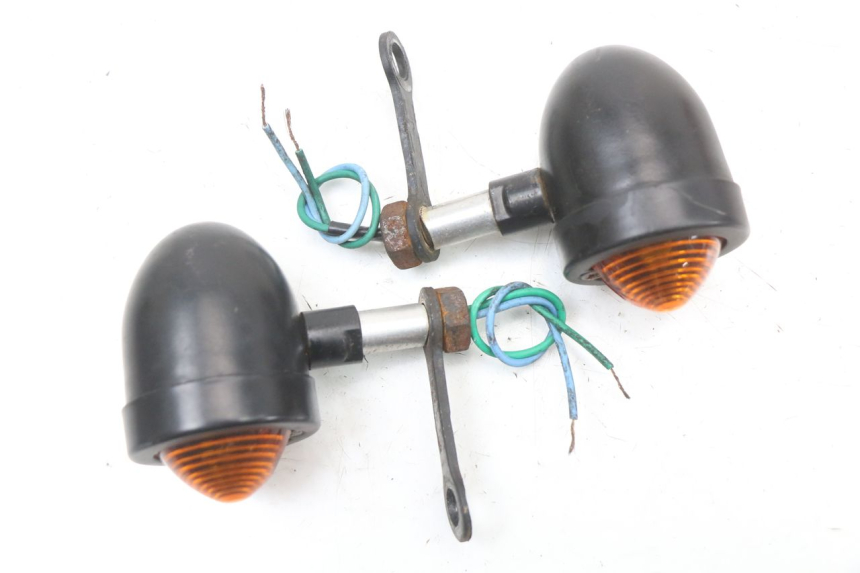 photo de FRONT TURN SIGNAL HARLEY DAVIDSON SPORTSTER XL CUSTOM 1200 (2003 - 2004)