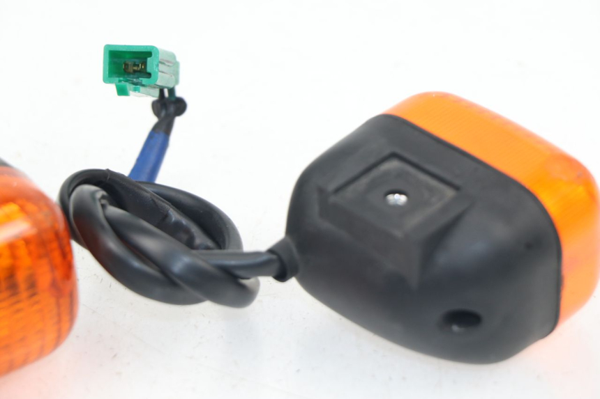 photo de FRONT TURN SIGNAL YAMAHA BW'S BWS 125 (2010 - 2013)