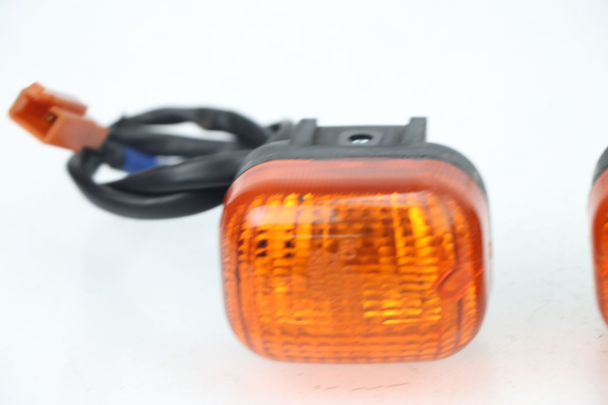 photo de FRONT TURN SIGNAL YAMAHA BW'S BWS 125 (2010 - 2013)