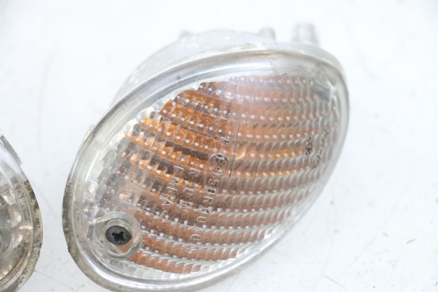 photo de FRONT TURN SIGNAL YAMAHA YN NEO'S 50 (1997 - 2004)