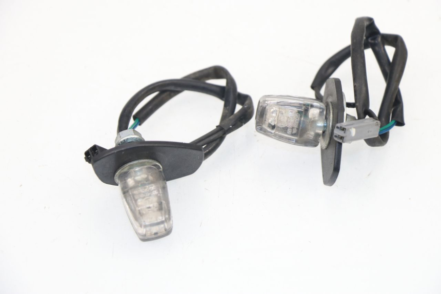 photo de FRONT TURN SIGNAL KAWASAKI Z800 Z ABS 800 (2013 - 2017)