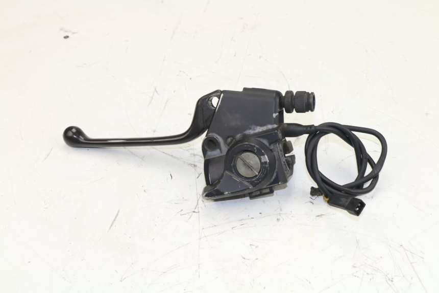 photo de CLUTCH LEVER MOUNT BMW R RT ABS 1100 (1996 - 2001)