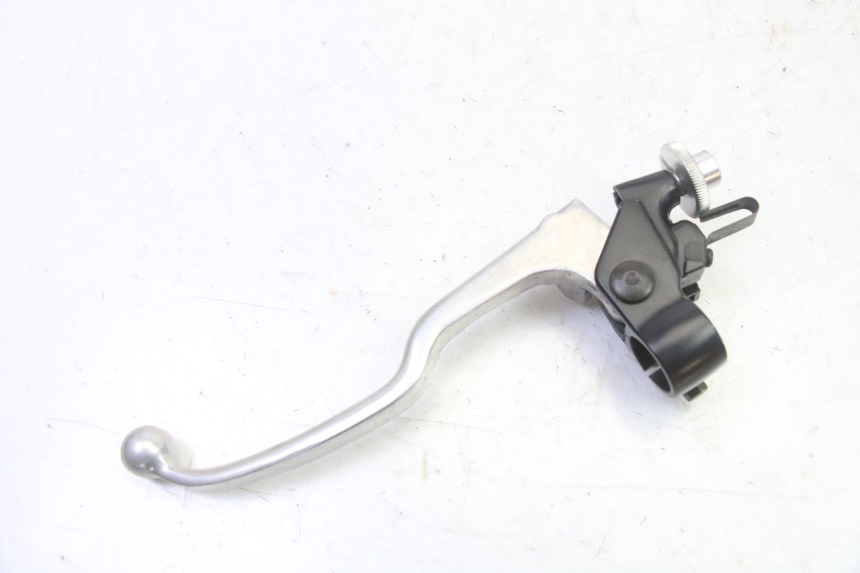 photo de CLUTCH LEVER MOUNT YAMAHA FZ6 FAZER S2 600 (2007 - 2011)