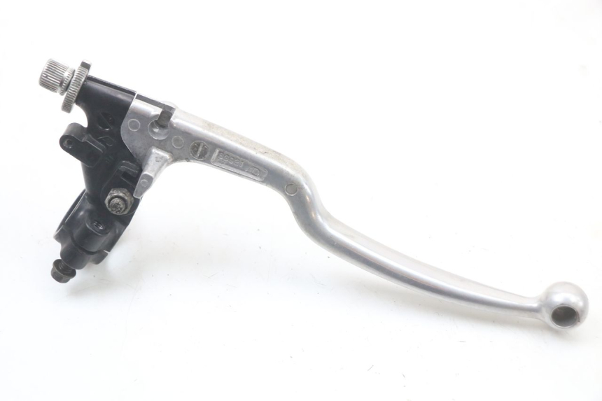 photo de CLUTCH LEVER MOUNT SUZUKI GZ MARAUDER 125 (1998 - 2004)