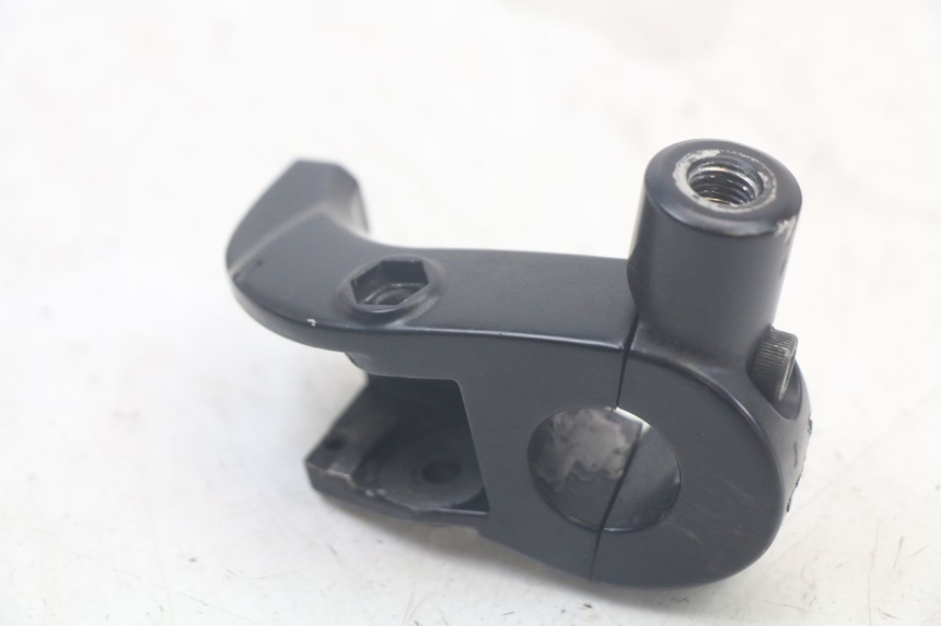 photo de CLUTCH LEVER MOUNT KAWASAKI ER-6 ER6 N 650 (2012 - 2016)