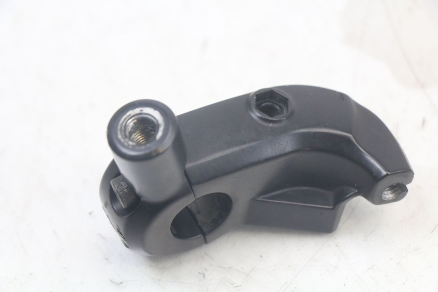 photo de CLUTCH LEVER MOUNT KAWASAKI ER-6 ER6 N 650 (2012 - 2016)