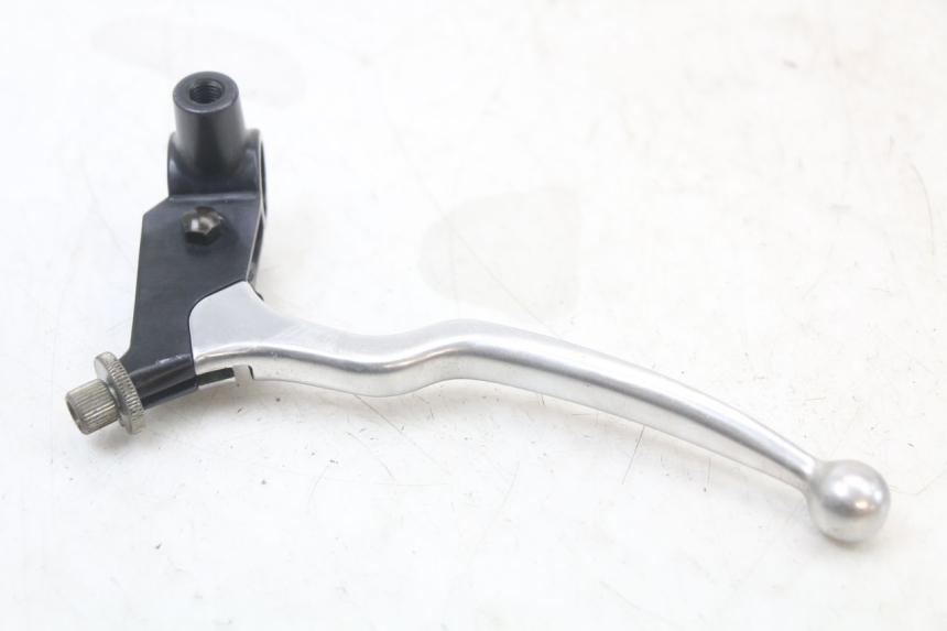 photo de CLUTCH LEVER MOUNT SUZUKI GS F 500 (2004 - 2007)