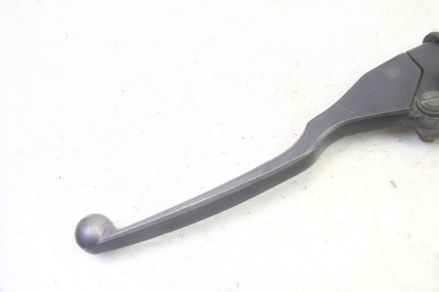 photo de CLUTCH LEVER DAELIM VJ ROADWIN FI 125 (2008 - 2017) - Zoom on usage condition
