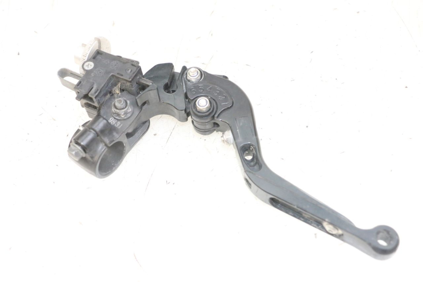 photo de CLUTCH LEVER MOUNT YAMAHA XJ6 ABS 600 (2008 - 2016)