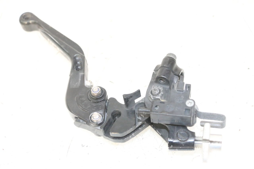 photo de CLUTCH LEVER MOUNT YAMAHA XJ6 ABS 600 (2008 - 2016)