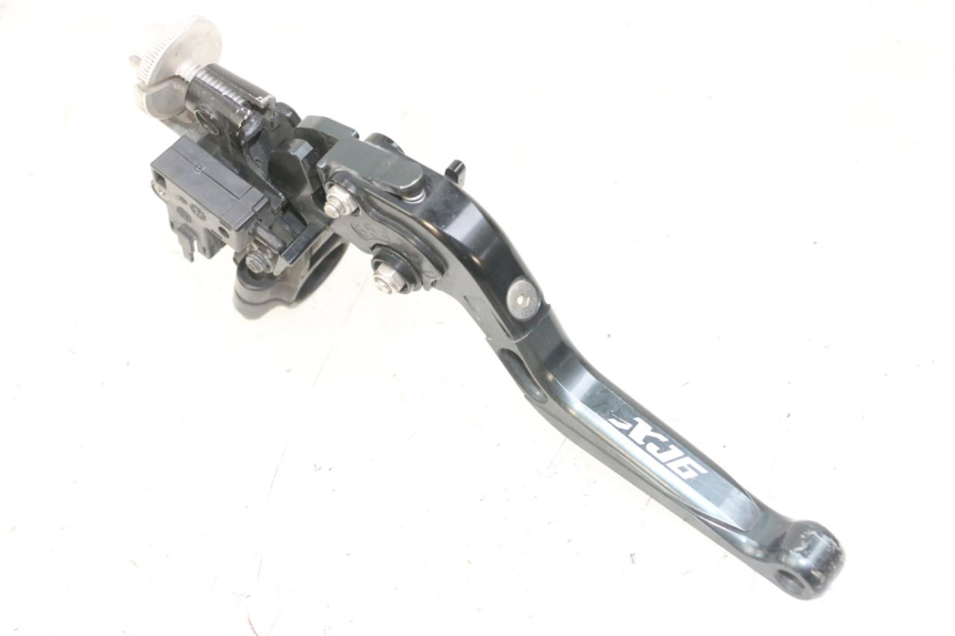 photo de CLUTCH LEVER MOUNT YAMAHA XJ6 ABS 600 (2008 - 2016)