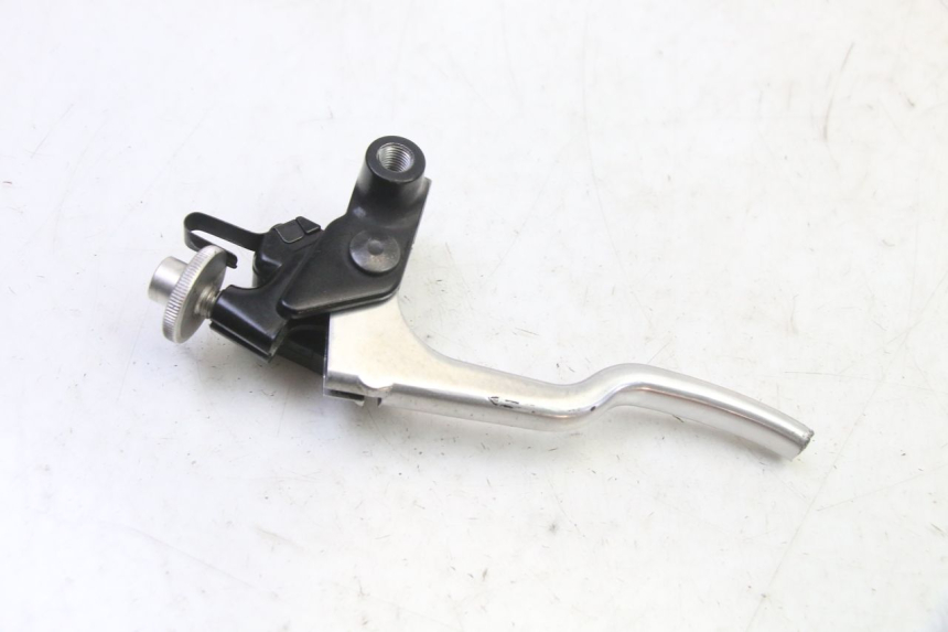 photo de CLUTCH LEVER MOUNT YAMAHA XJ6 ABS 600 (2008 - 2016)