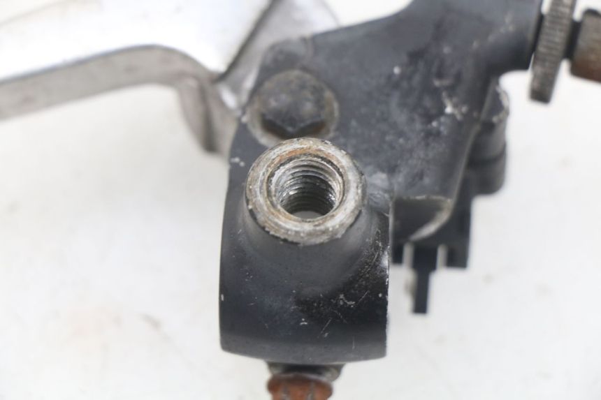 photo de CLUTCH LEVER MOUNT YAMAHA XJN XJ N DIVERSION 600 (1994 - 1997)