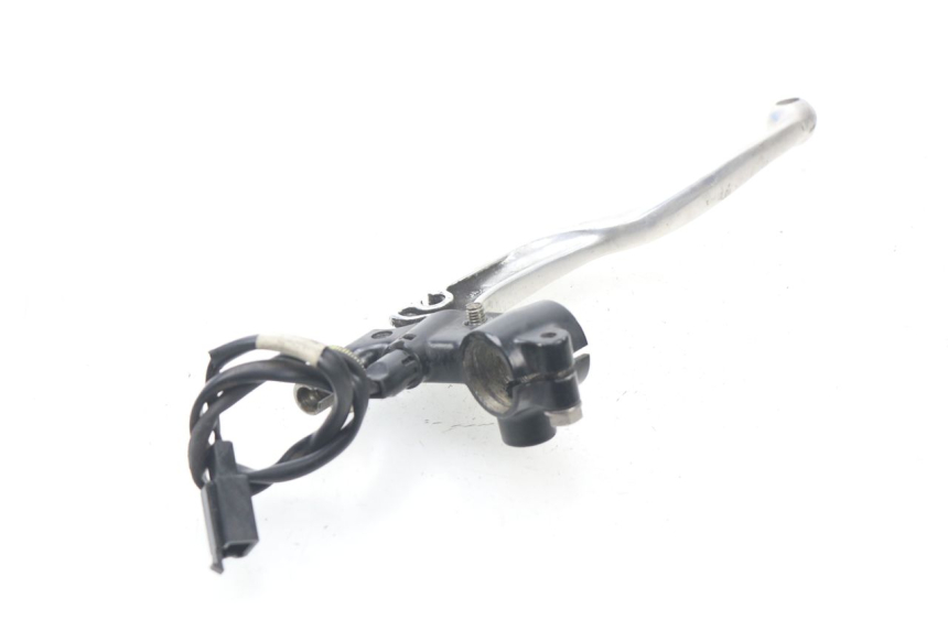 photo de CLUTCH LEVER MOUNT YAMAHA YBR 125 (2007 - 2009)