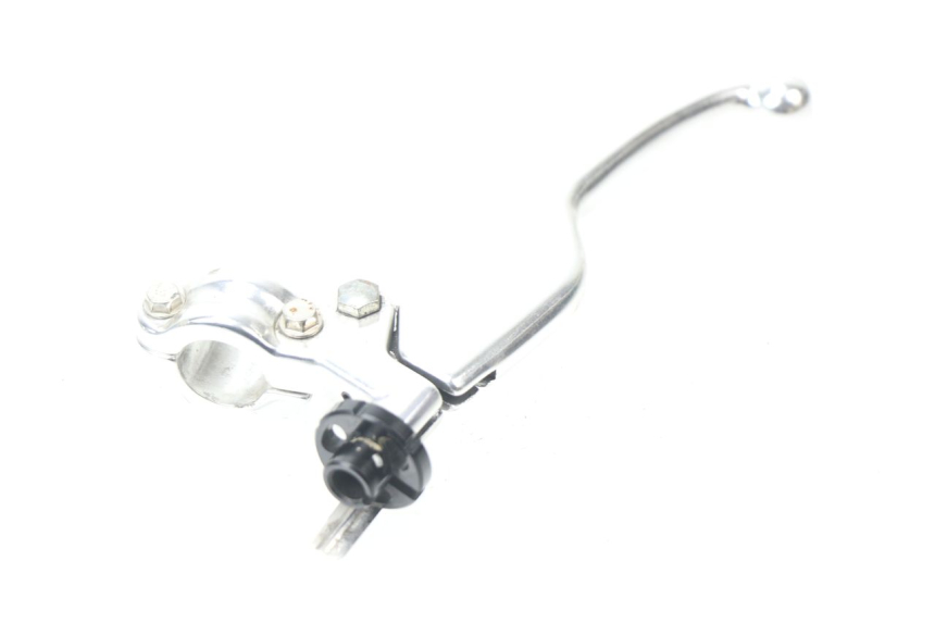 photo de CLUTCH LEVER MOUNT YAMAHA YZ 125 (1998 - 2005)
