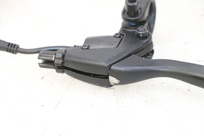 photo de RIGHT BRAKE LEVER KUKIRIN G2 MASTER 1