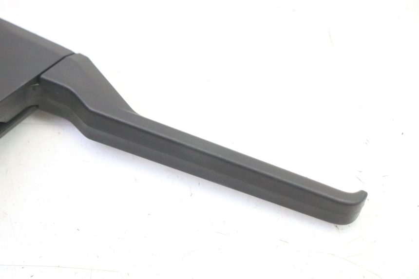 photo de RIGHT BRAKE LEVER MOUNT SEGWAY NINEBOT ZT3 PRO 1