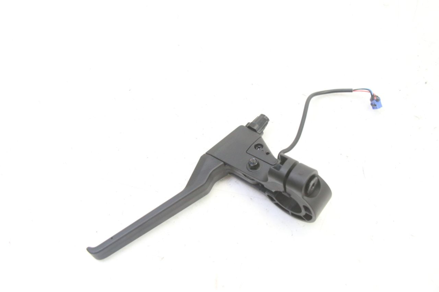 photo de RIGHT BRAKE LEVER MOUNT SEGWAY NINEBOT ZT3 PRO 1