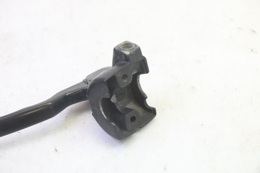 photo de LEFT BRAKE LEVER MOUNT MBK BOOSTER SPIRIT 50 (2004 - 2017) - Alternative perspective