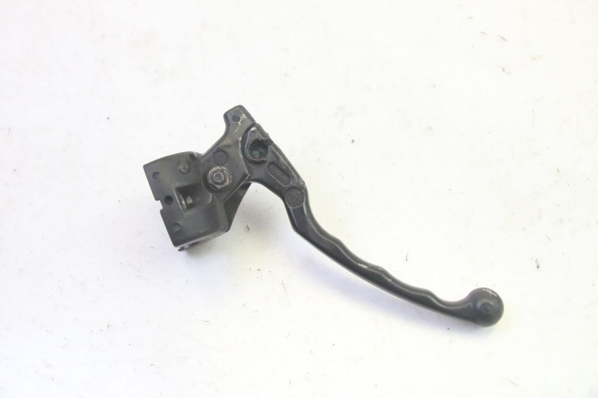 photo de LEFT BRAKE LEVER MOUNT MBK BOOSTER SPIRIT 50 (2004 - 2017) - Fixing points details