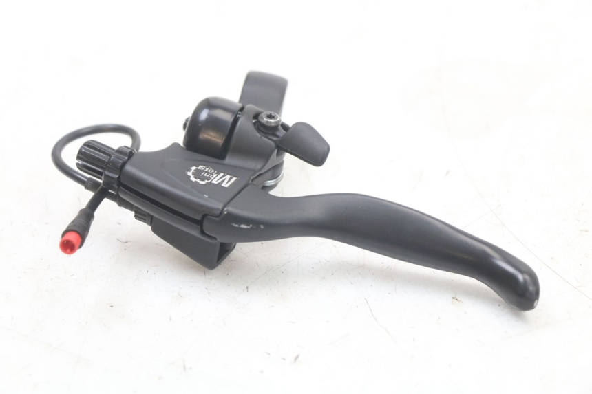 photo de LEFT BRAKE LEVER MOUNT DUALTRON TOGO PLUS 1