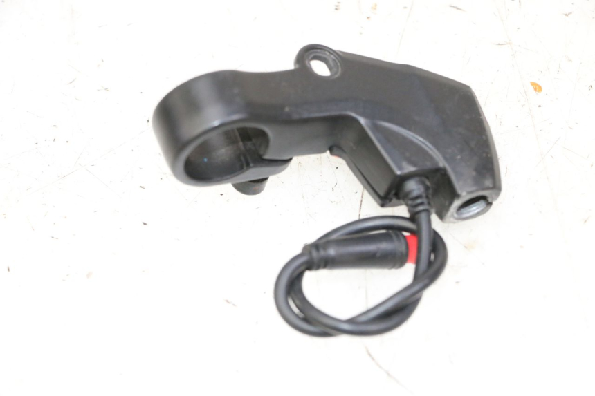 photo de LEFT BRAKE LEVER MOUNT URBANGLIDE E-CROSS PRO 1