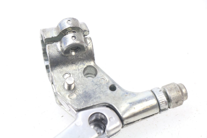 photo de LEFT BRAKE LEVER MOUNT HONDA BALI EX 100 (1996 - 2000)