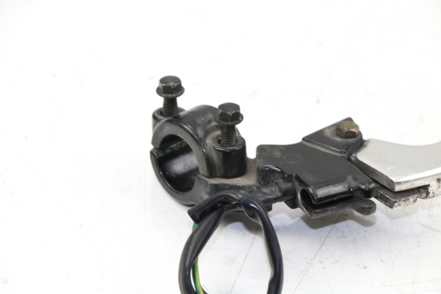 photo de LEFT BRAKE LEVER MOUNT KYMCO PEOPLE S 125 (2000 - 2008)
