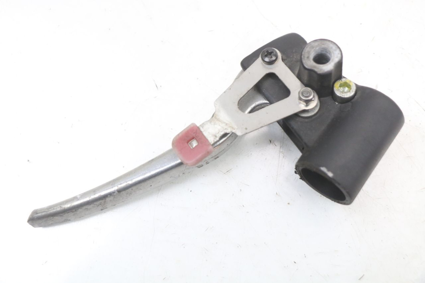photo de LEFT BRAKE LEVER MOUNT PIAGGIO LIBERTY 4T 50 (2004 - 2008)