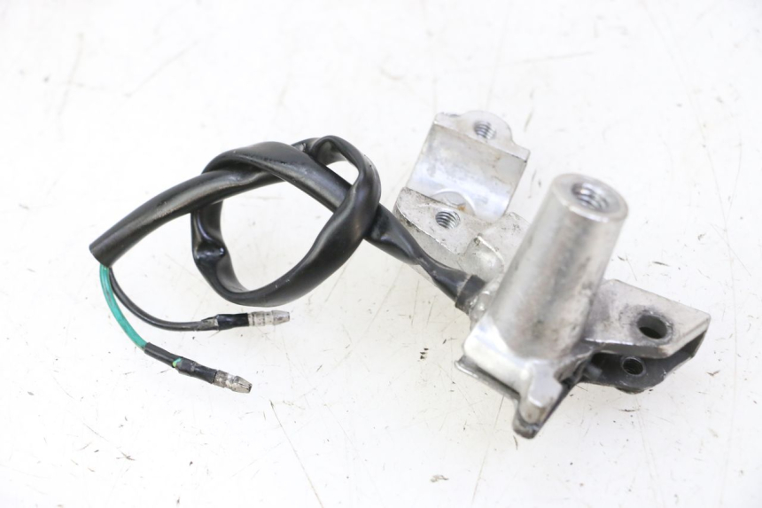 photo de LEFT BRAKE LEVER MOUNT KYMCO LIKE 4T 50 (2019 - 2025)