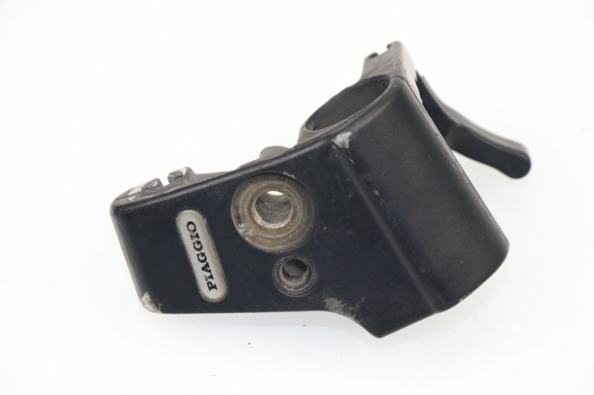 photo de LEFT BRAKE LEVER MOUNT PIAGGIO CIAO P MIX 50 (1996 - 2000)