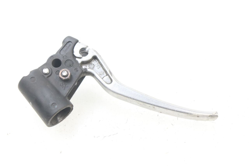 photo de LEFT BRAKE LEVER MOUNT PIAGGIO PRIMAVERA 125 (2013 - 2021) - Zoom on usage condition