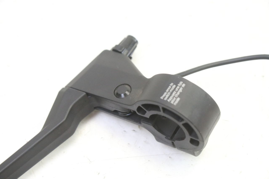 photo de LEFT BRAKE LEVER MOUNT SEGWAY NINEBOT ZT3 PRO 1