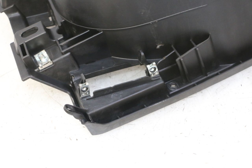 photo de UNDERSEAT STORAGE QUADRO 4 4D 350 (2015 - 2018)
