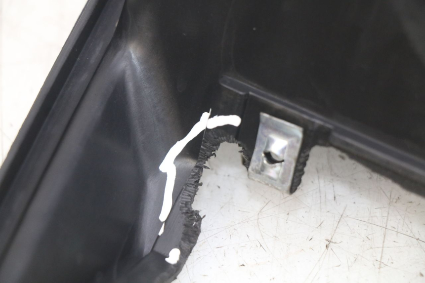 photo de SEAT STORAGE BOX KYMCO AGILITY 16+ 4T 50 (2018 - 2023)