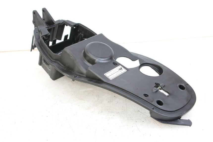 photo de SEAT STORAGE BOX APRILIA SCARABEO 100 (2003 - 2012)